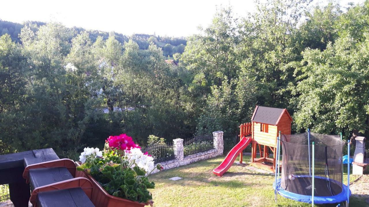 Zajazd Ponikiew - Noclegi Wadowice Exterior photo